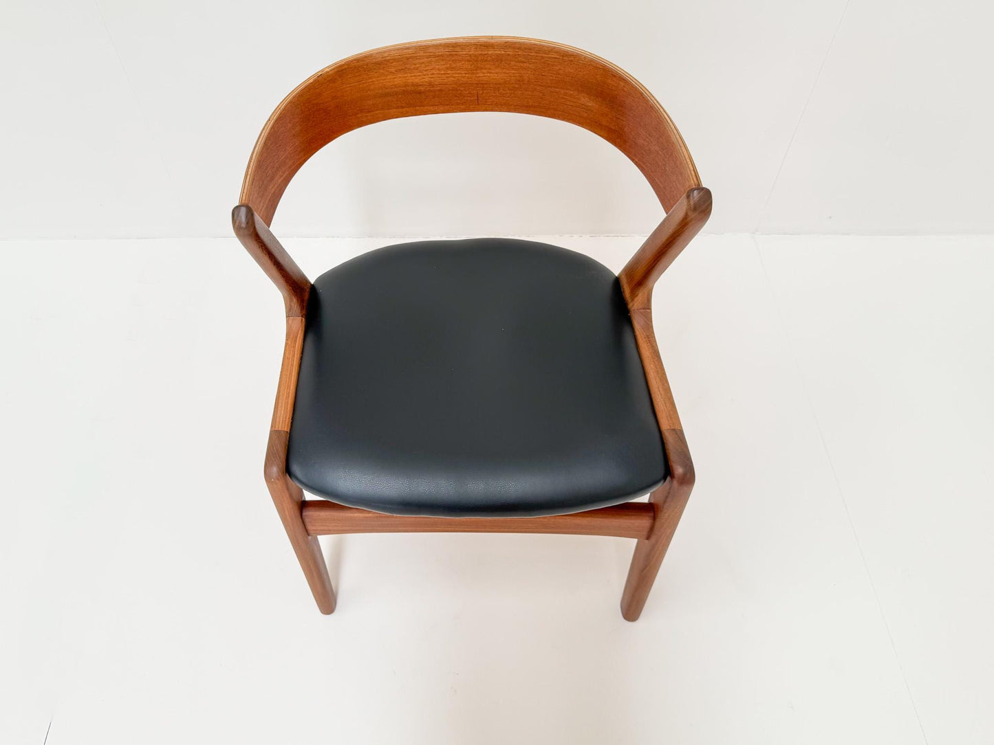 Set of 6 Mid-century Danish Teak Dining Chairs, Anderstrup Mobelfabrik Model 68