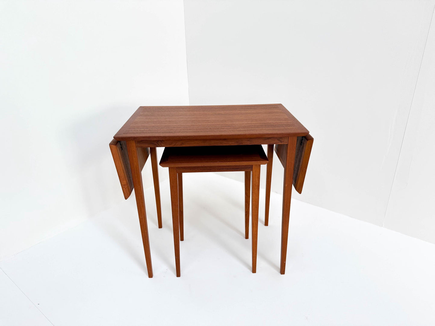 Vintage Scandinavian Nesting Table Set with Extendable Design (Set of 2), Denmark 1960s