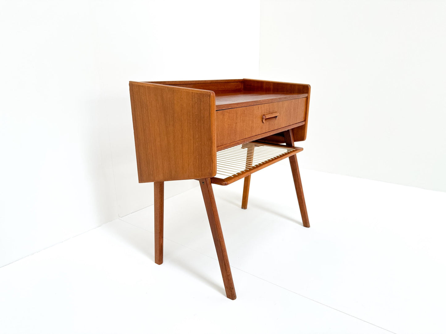 Vintage Mid-Century Modern Teak Nightstand, Denmark, 1960