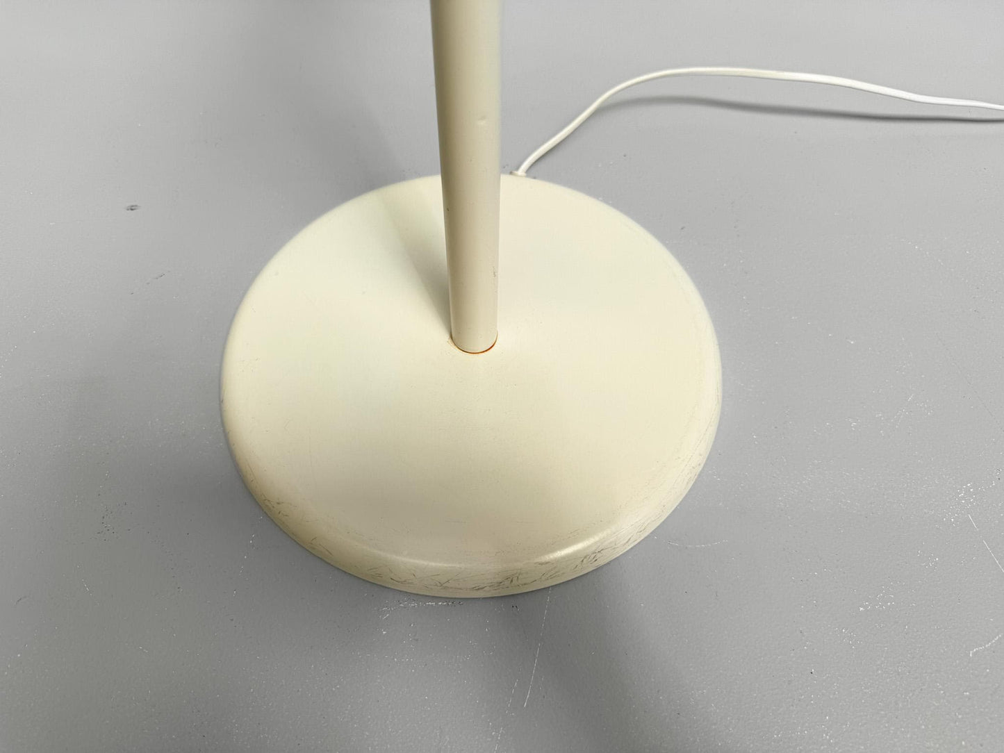 Vintage Lyfa Adina Floor Lamp, 1970s – White Metal Shade – Danish Mid-Century Modern Lighting