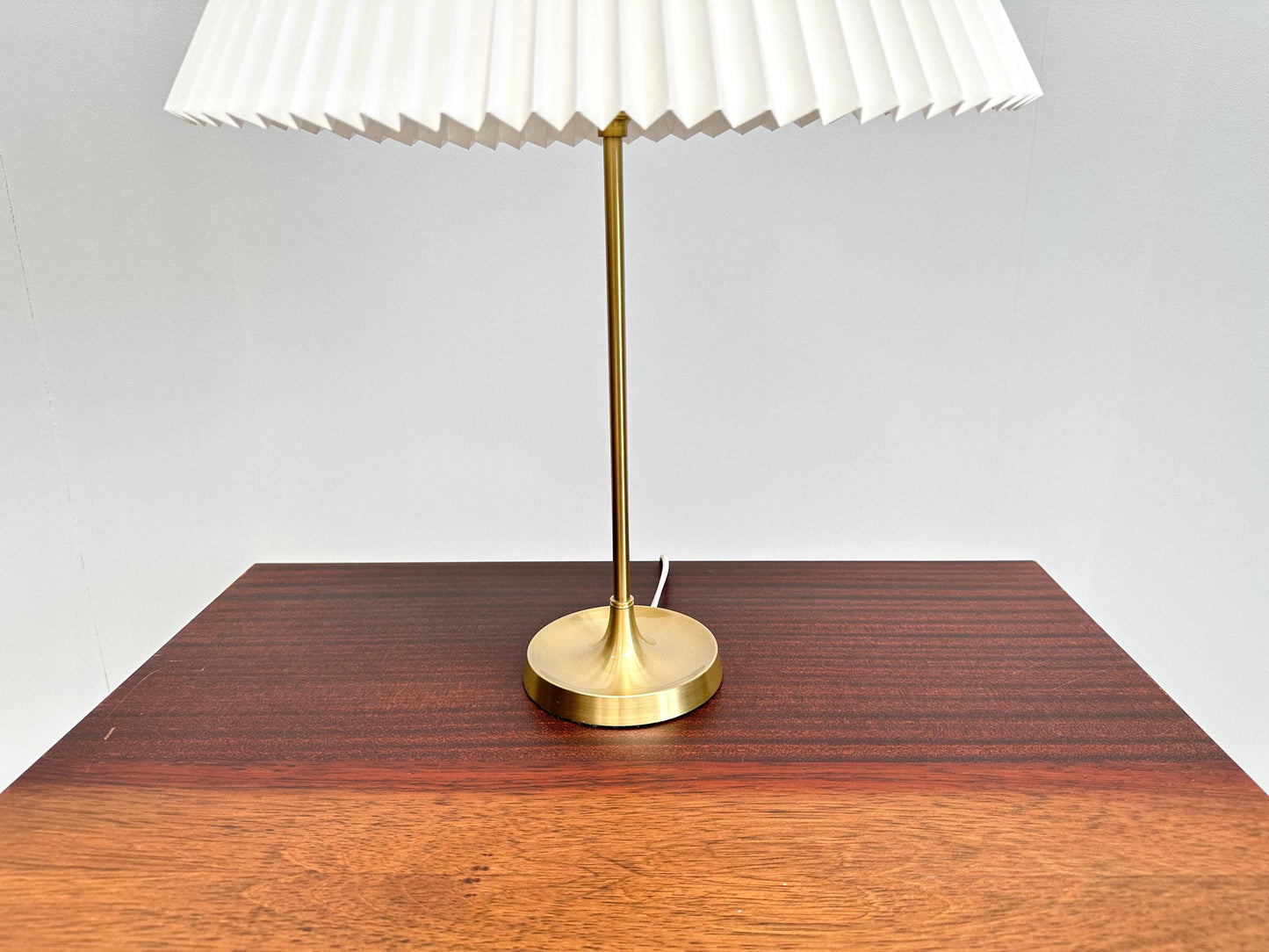 Vintage Le Klint 307 Table Lamp: Brass & Pleated Plastic Shade