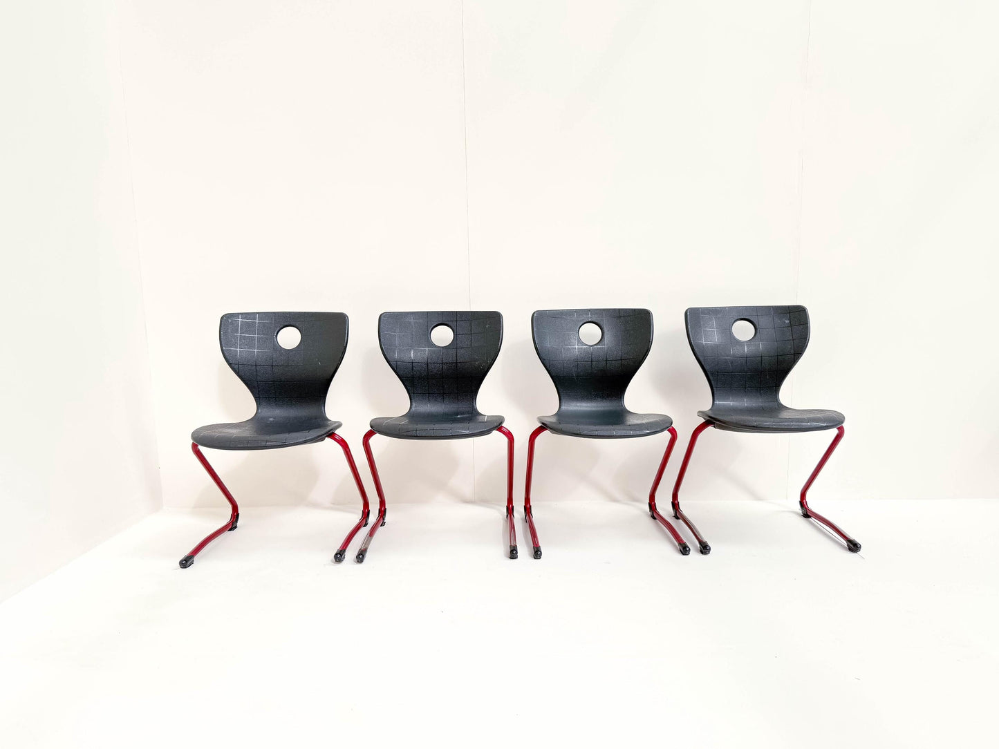 Set of 4 Verner Panton school chairs black VS 2005 design