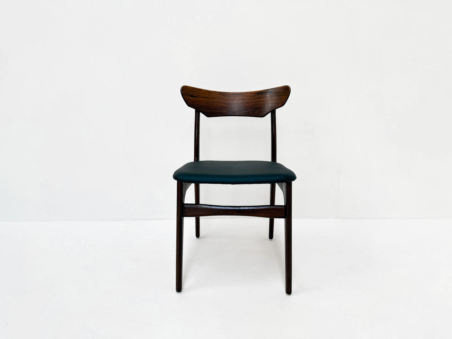 Mid-Century Modern Rosewood Dining Set: Schionning & Elgaard Chairs