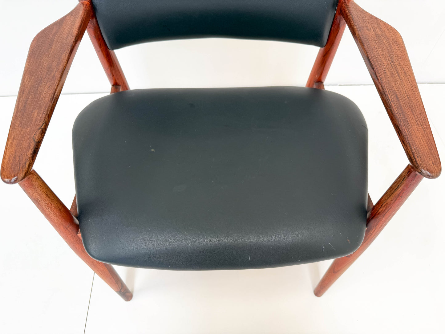 Arne Vodder Armchair Model 62A – Mid-Century Scandinavian Design