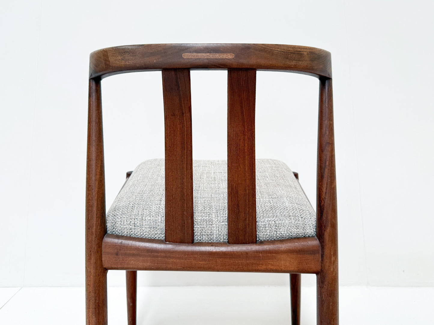 Set of 6 Kai Kristiansen Dining Chairs in Teak – Newly Upholstered