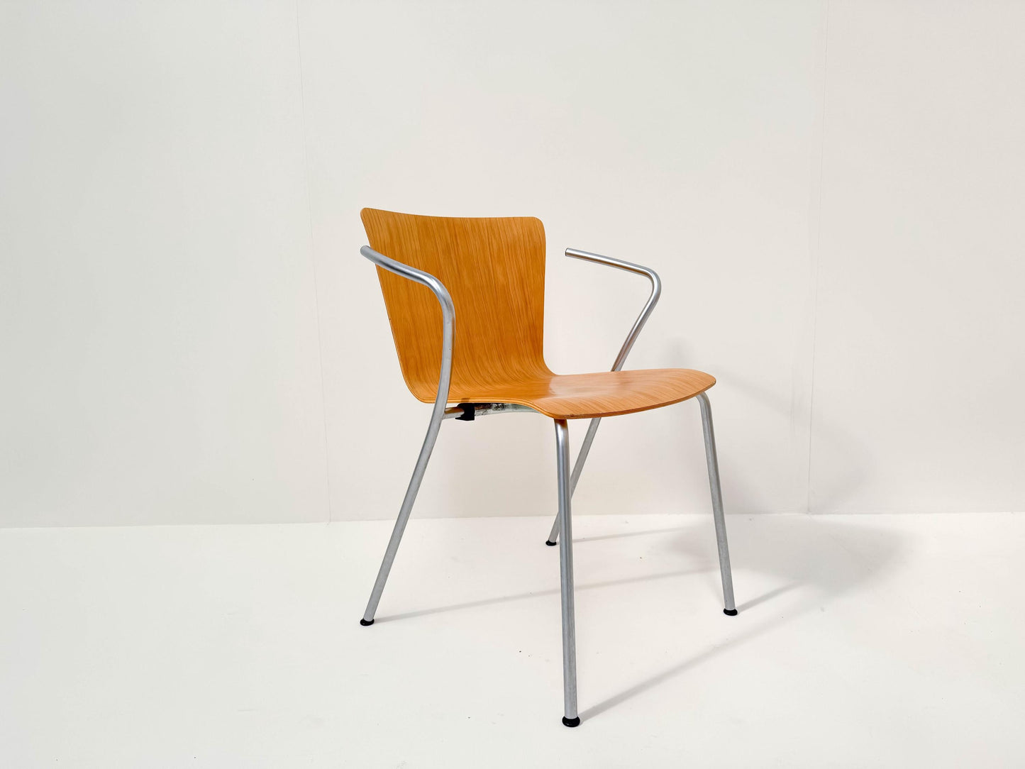 Designer armchairs Vico Magistretti Vico Duo Fritz Hansen 1990s