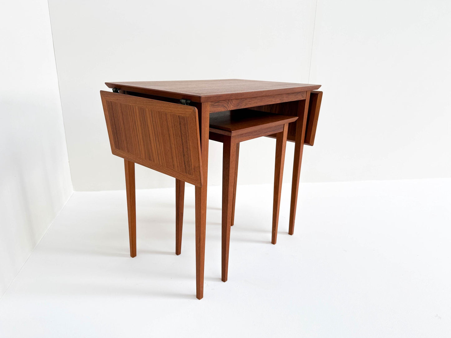 Vintage Scandinavian Nesting Table Set with Extendable Design (Set of 2), Denmark 1960s