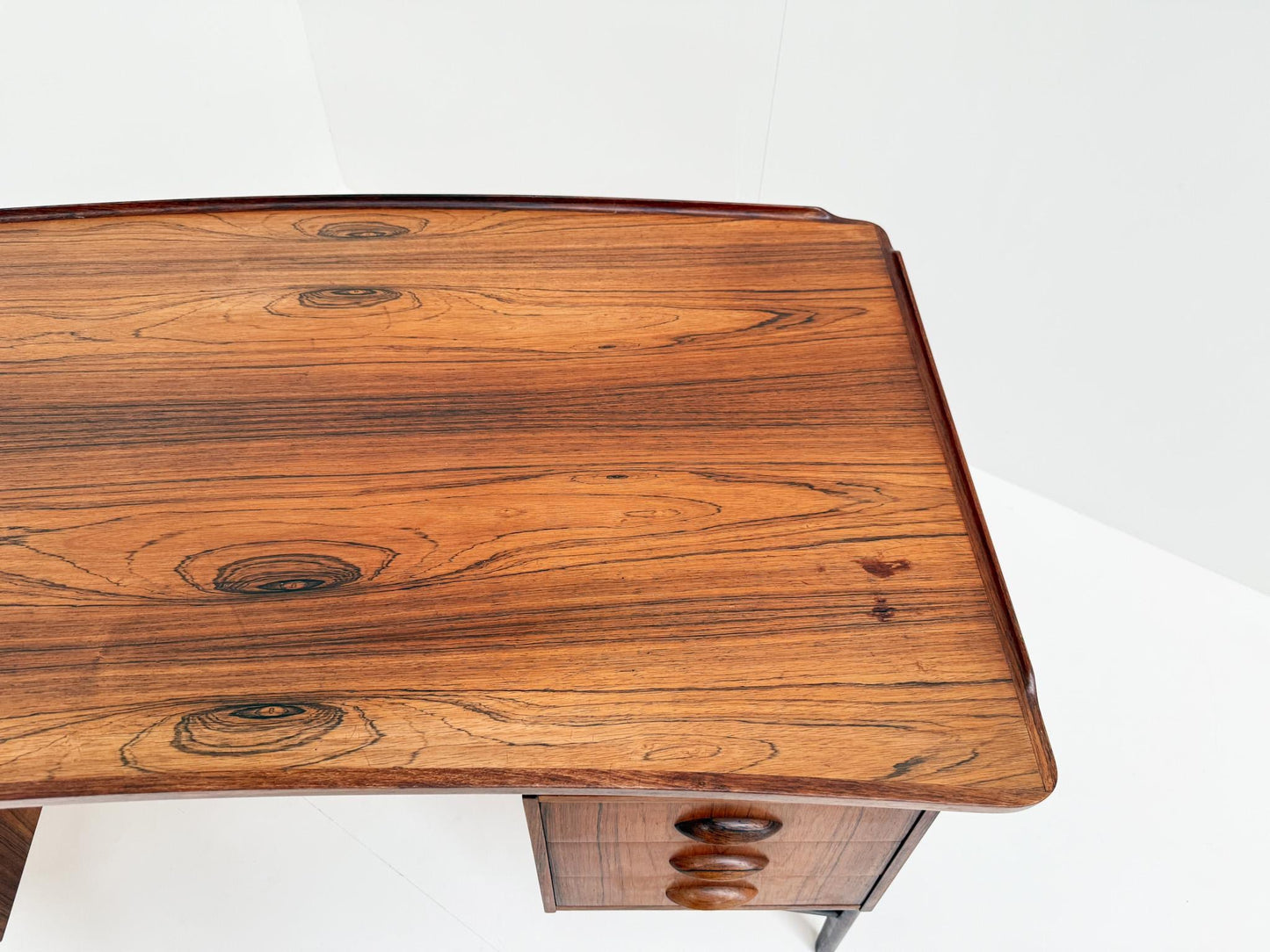 Svend Aage Madsen Danish Vintage Rosewood Desk – 1960s Mid-Century Modern Design