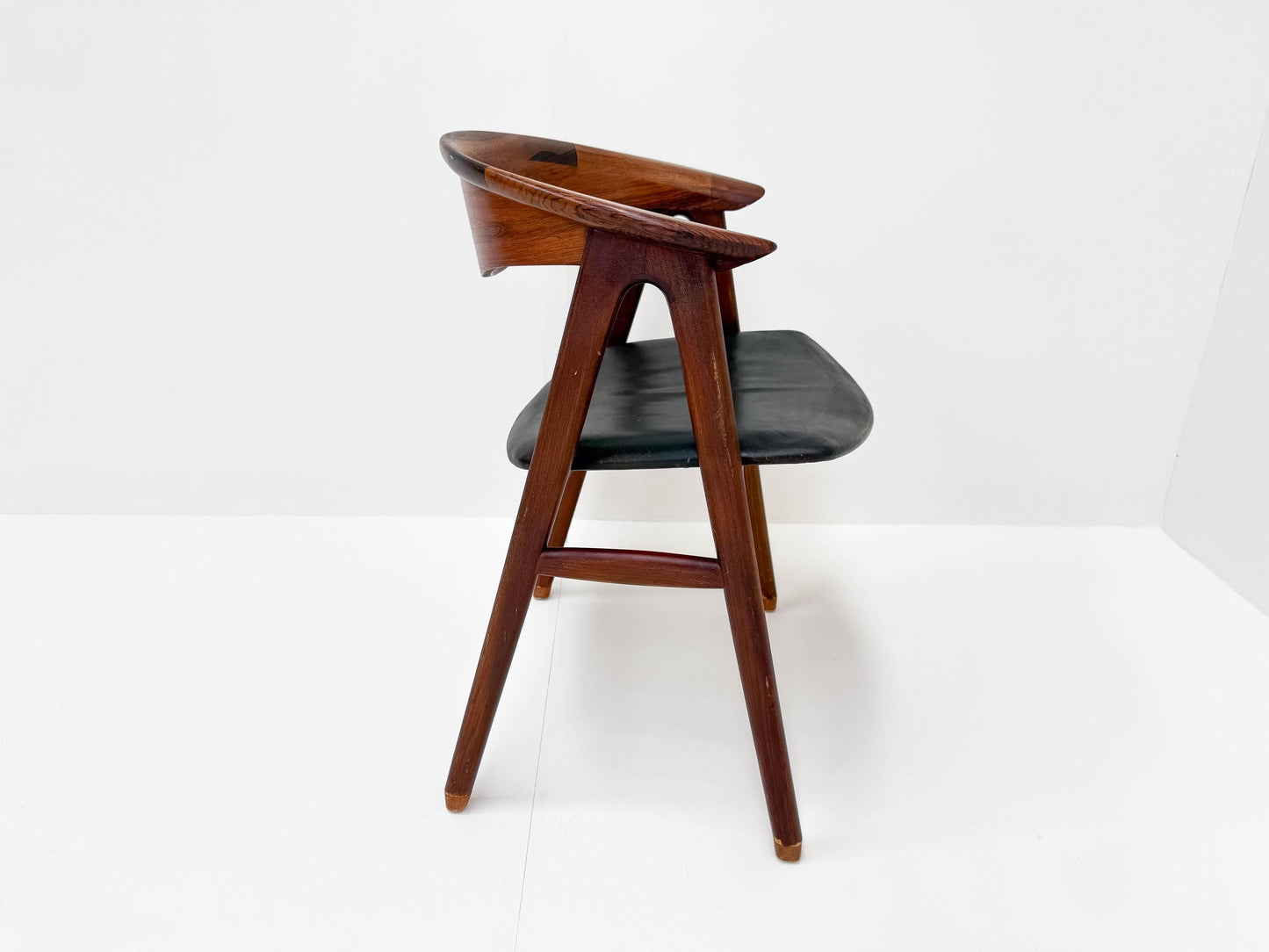 Erik Kirkegaard Model 52 Rosewood Armchair