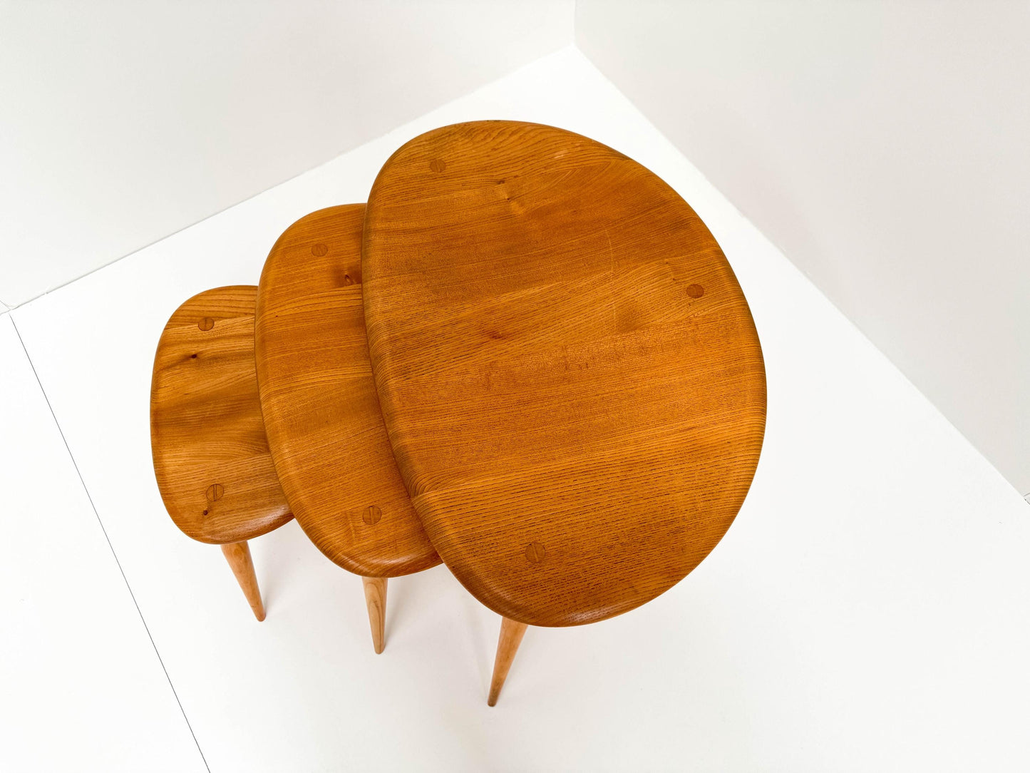Vintage 1960s Lucian Ercolani for Ercol Model 354 Pebble Nesting Tables – Beech & Elm