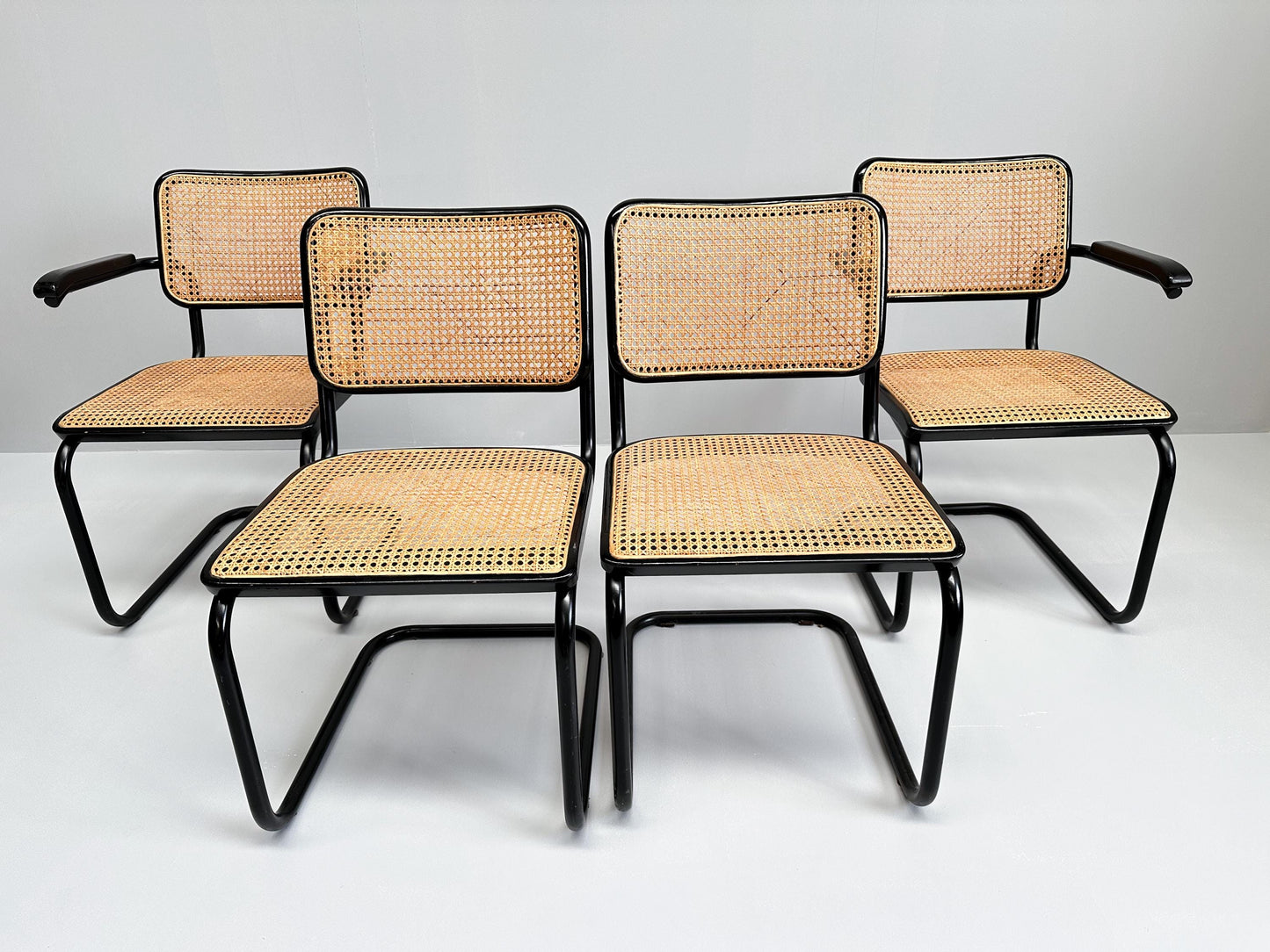 Set of 4 Vintage Cesca Chairs by Marcel Breuer for Thonet, 1980s (2x B64 Armchairs, 2x B32 Side Chairs)