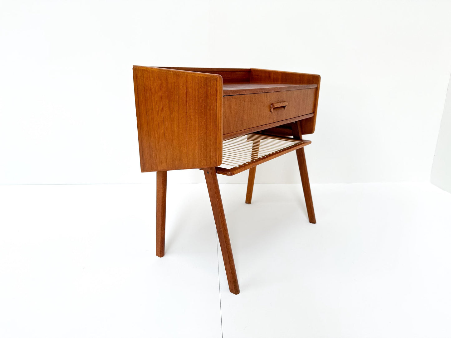 Vintage Mid-Century Modern Teak Nightstand, Denmark, 1960