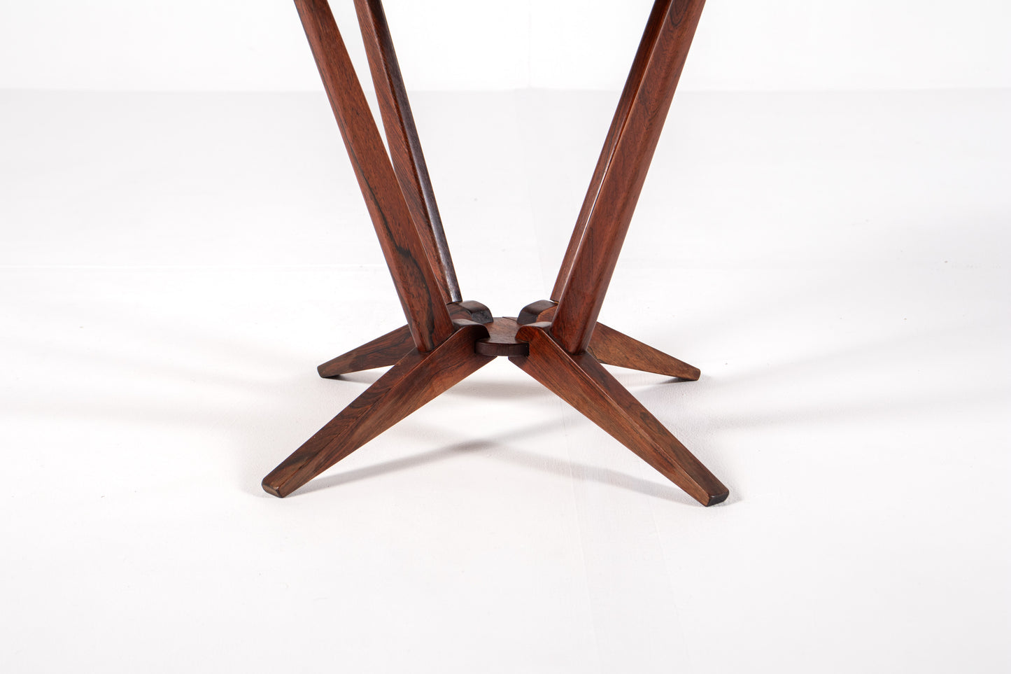 Star-shaped base of mid-century modern side table