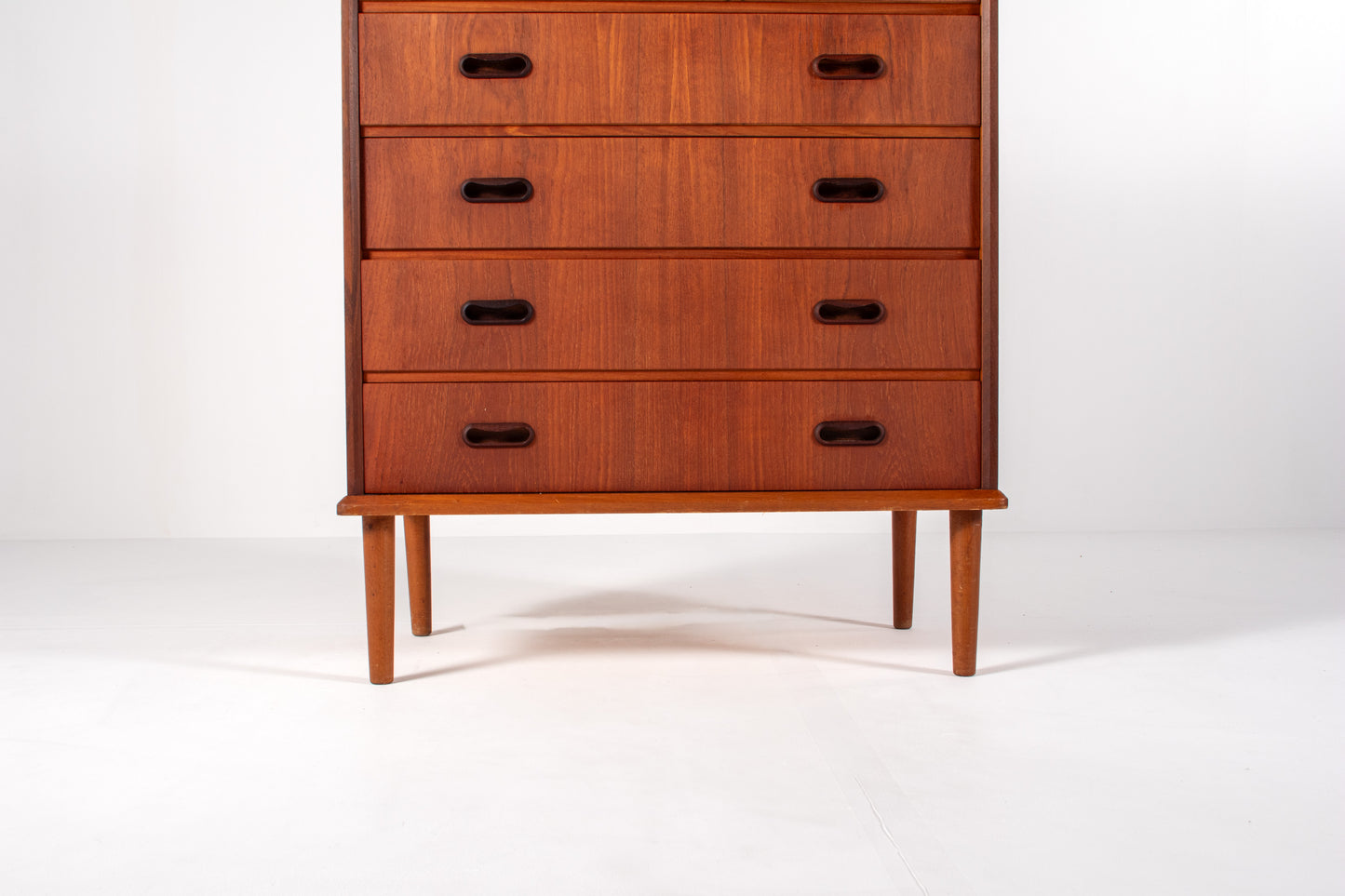 Mid-century modern teak chest of drawers, Scandinavian design, 1960s