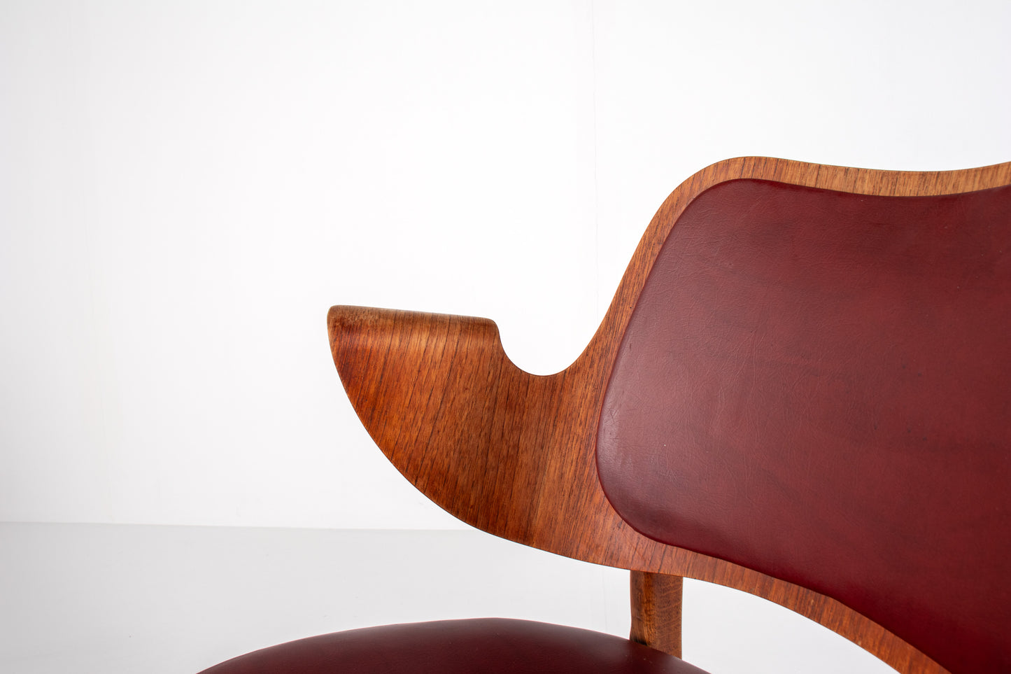 Hans Olsen Model 107 Danish mid-century armchair, 1960s