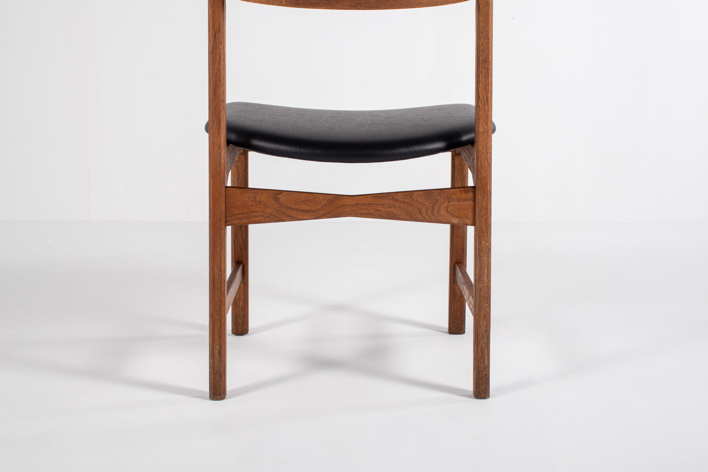 Mid century modern dining furniture