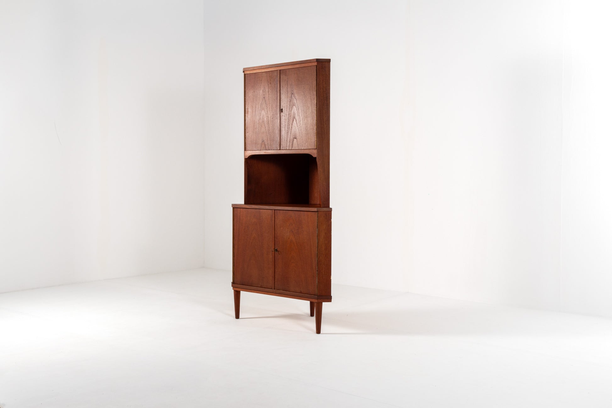 Vintage Danish corner unit side view