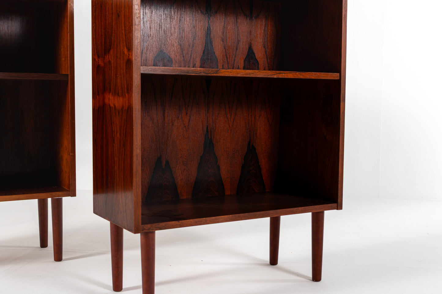 Rosewood grain detail cabinet