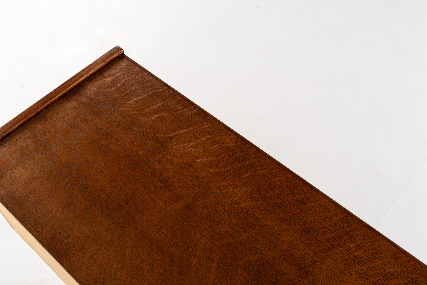 Oak wood grain detail cabinet