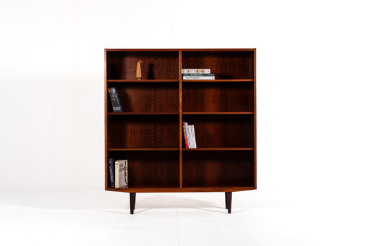 Danish rosewood bookcase Hundevad 1960s front view