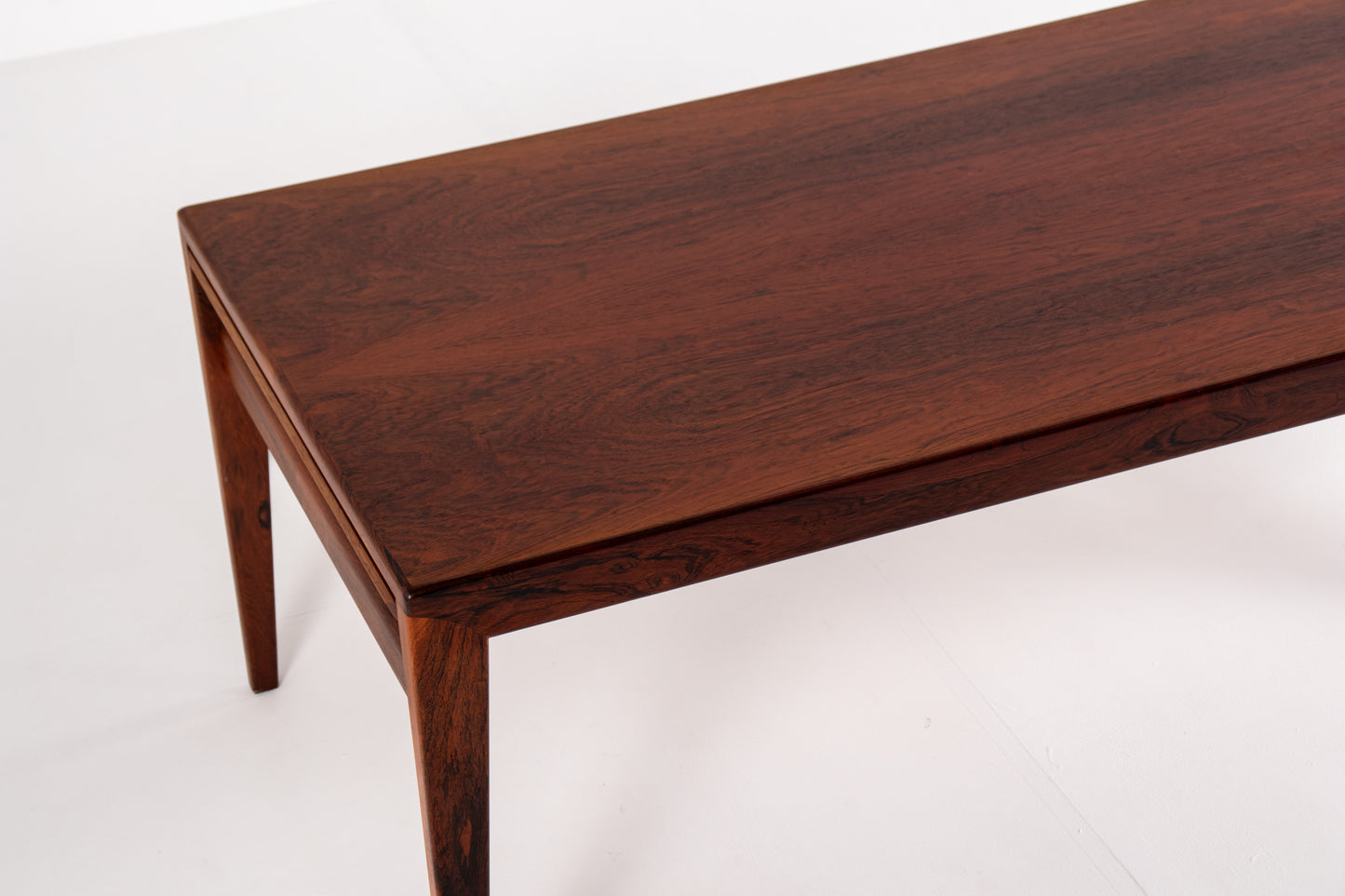 Rosewood grain detail coffee table