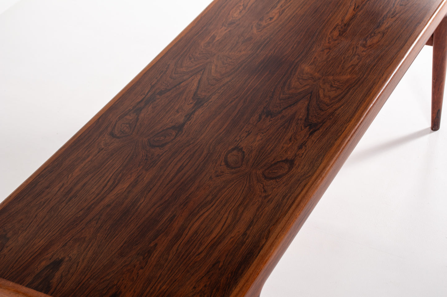 Rosewood grain detail coffee table
