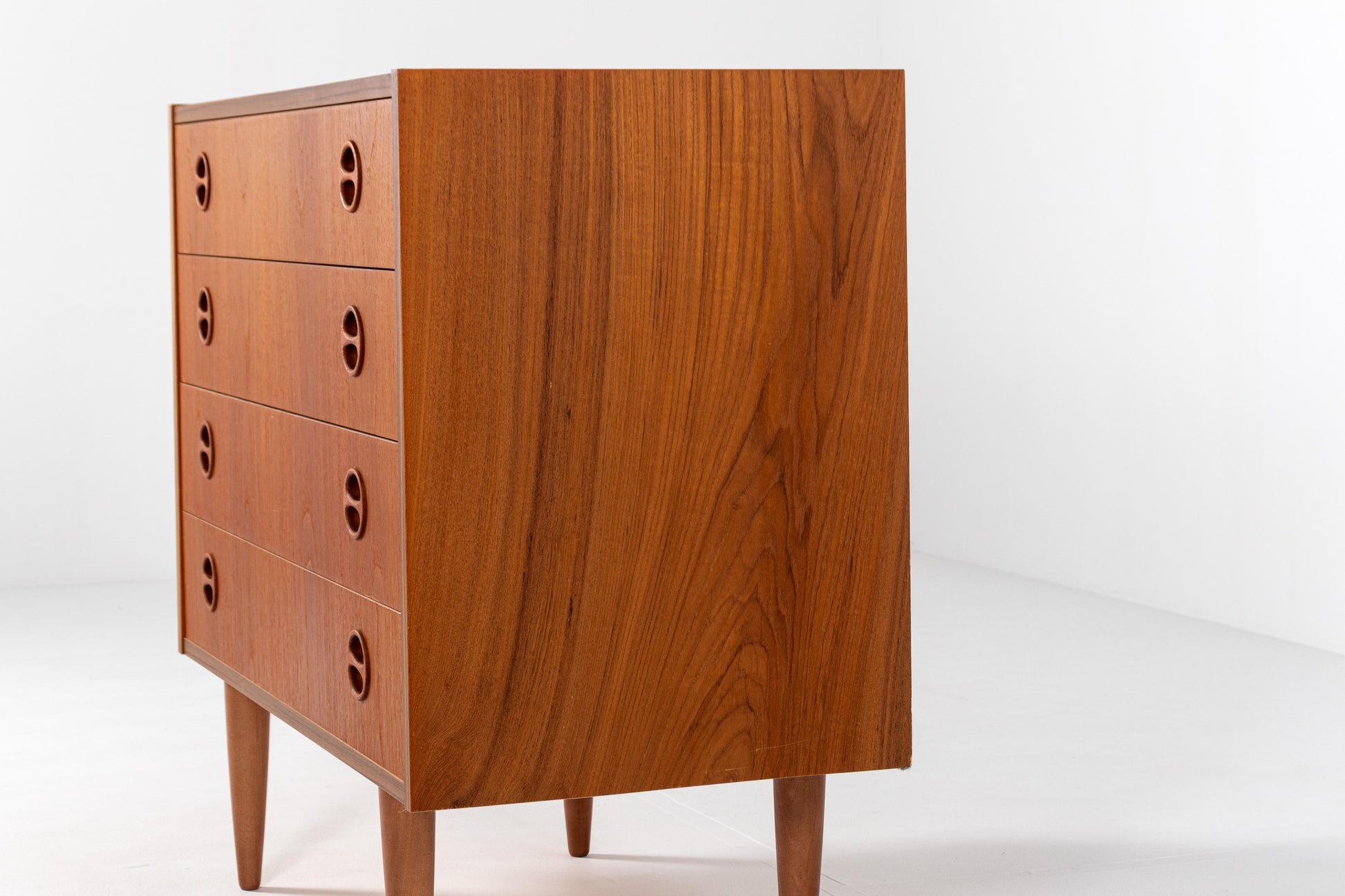 Teak wood grain detail dresser