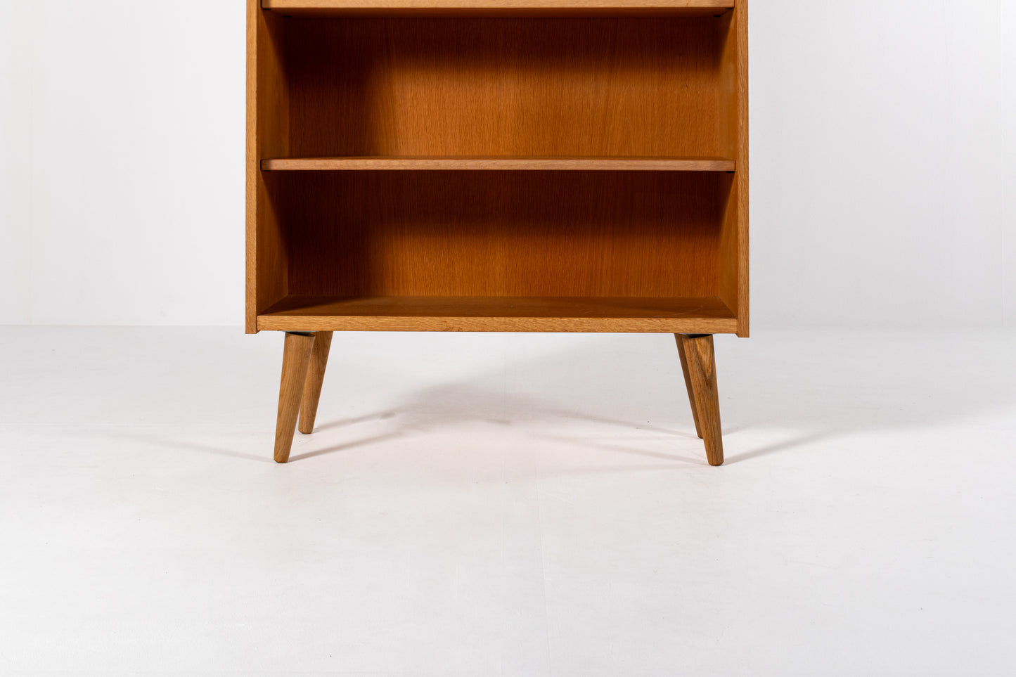 Oak wood grain detail bookcase