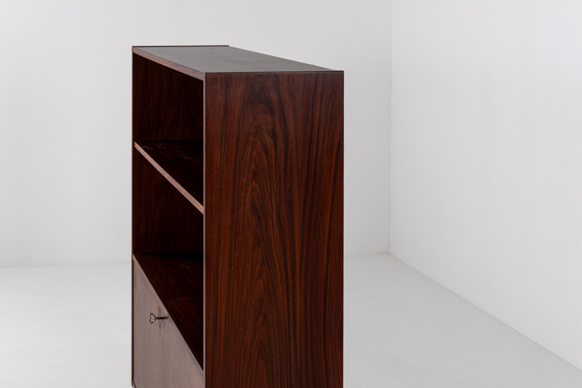 Rosewood grain detail cabinet