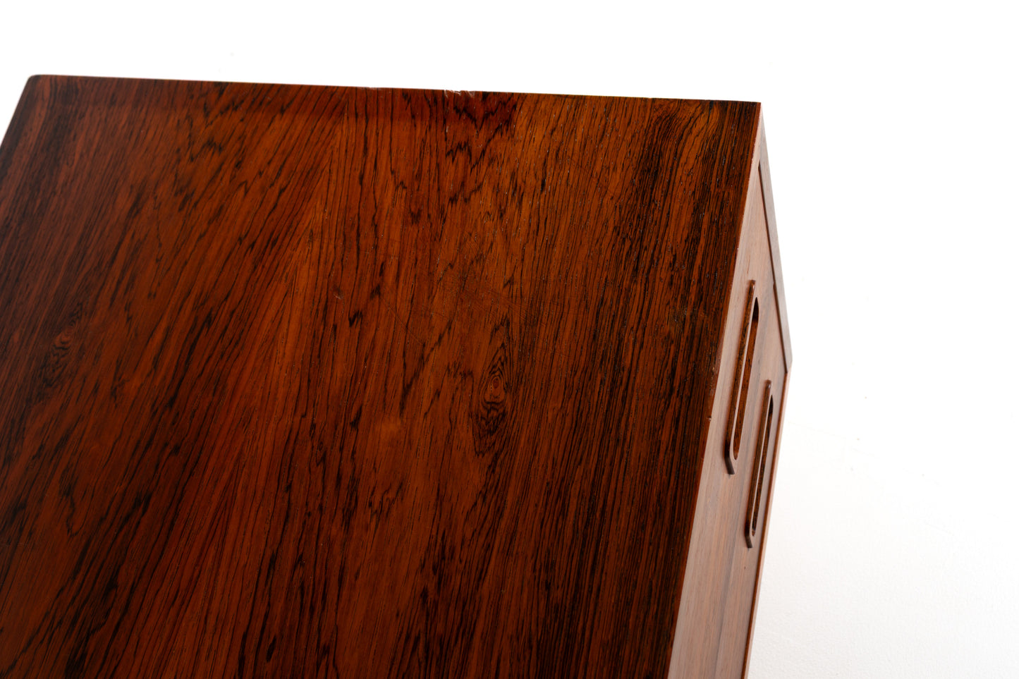 Rosewood grain detail dresser