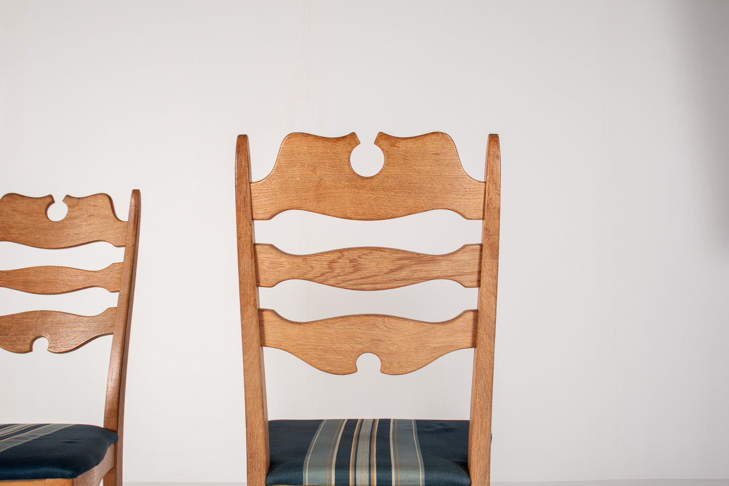 Set of 6 Danish Razorblade Dining Chairs by Henning Kjærnulf, 1970s