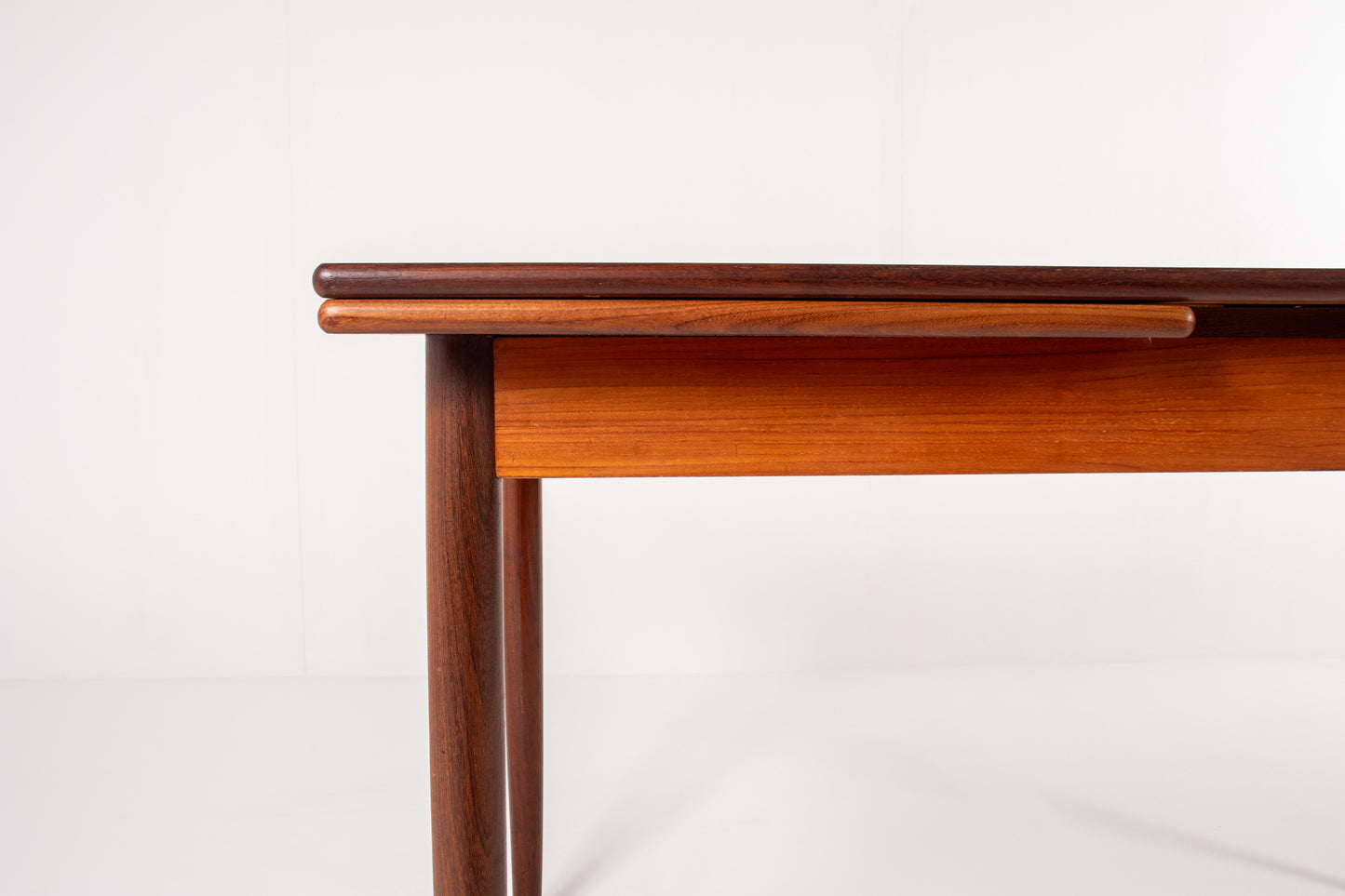 Vintage teak table top grain