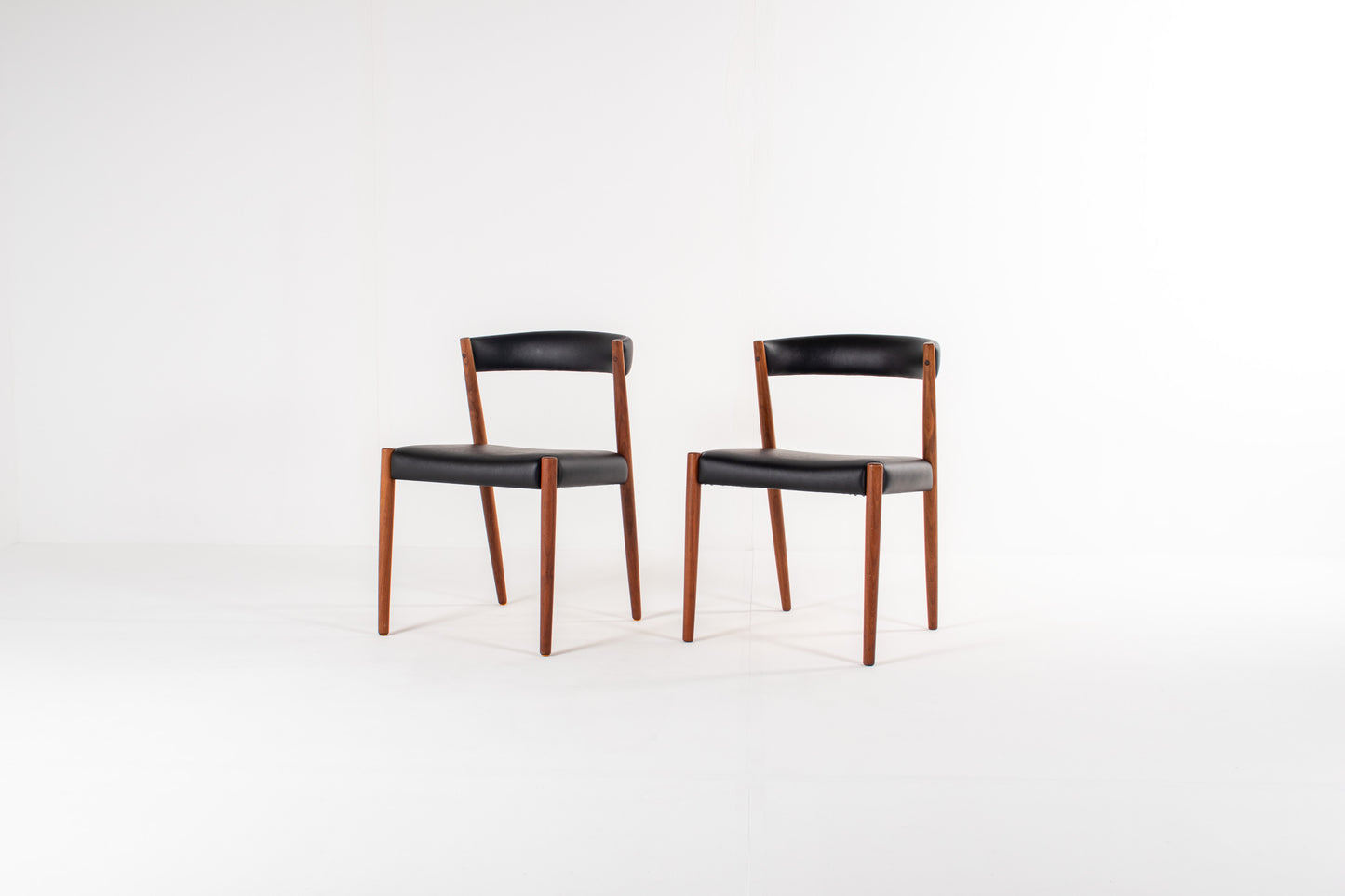 Mid century modern teak dining chairs, minimalist Scandinavian style