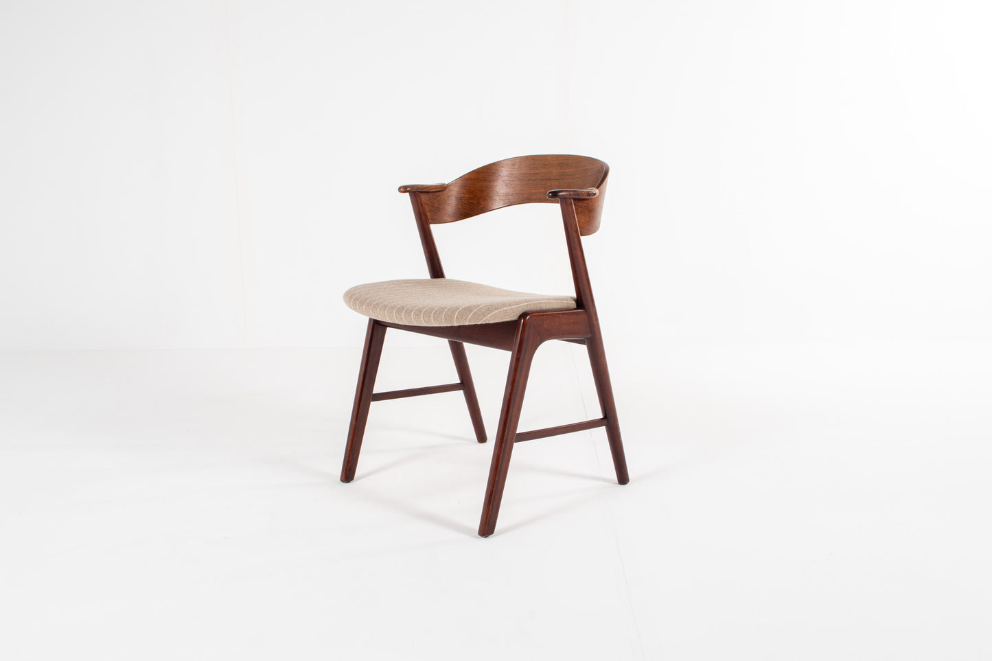 Danish mid-century rosewood dining chair by Korup Stolefabrik with curved backrest
