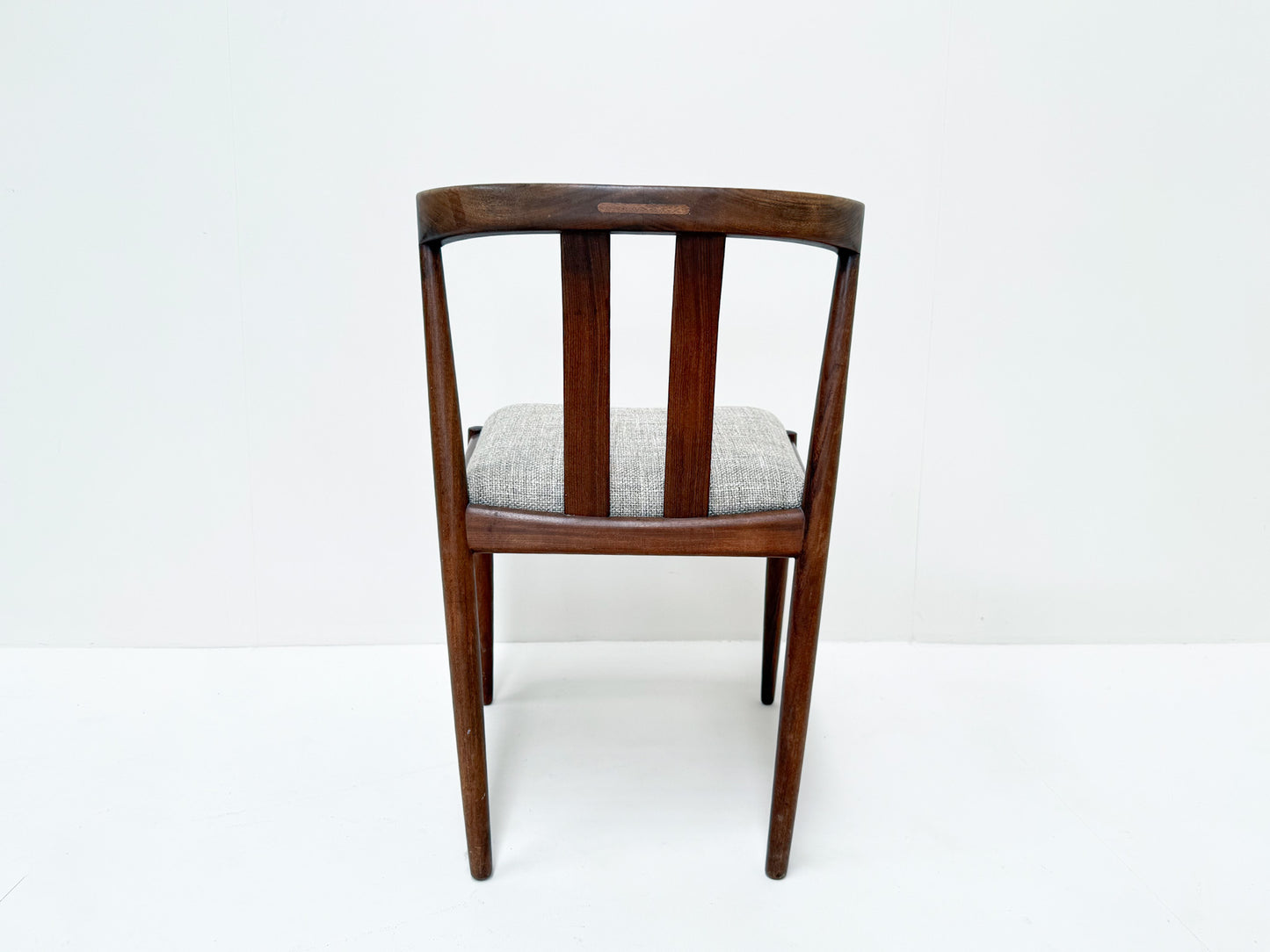 Set of 6 Kai Kristiansen Dining Chairs in Teak – Newly Upholstered